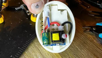 Зеленый корпус ESP32 9