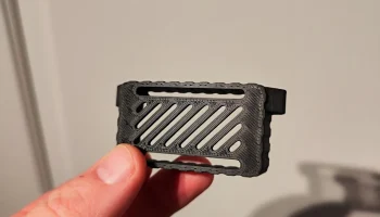 Корпус ESP32 с боковыми креплениями........ 2