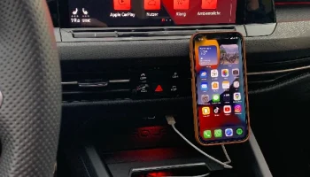 Автомобильное крепление для телефона Magsafe VW Golf 8 1