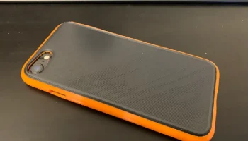 Защитный чехол для iPhone 8