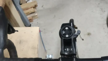 Скрыть мой звонок - Garmin Lezyne 3