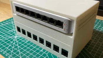 Настольная сетевая стойка Unifi Switch 8 Lite 2
