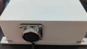 Корпус встроенного контроллера ESP32 с ЧПУ FluidNC 6X...... 1