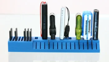 Держатель USB SD и MicroSD для широких USB-накопителей 4