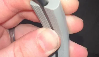 Сквозной проход через дверцу масштабируемого антенного ка... 1