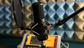 Амортизирующее крепление для микрофона AKG 120 с поп-филь..