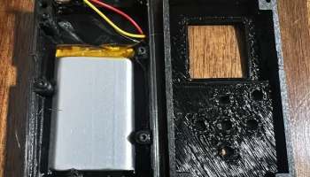 Чехол Muzi Works Super IO 2