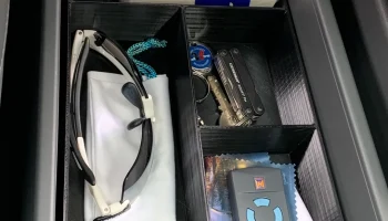 Органайзер/поднос центральной консоли KIA EV3............