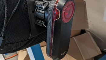 Радар Garmin Varia - крепление на молнии... 3