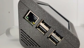 Корпус OctoPi для Raspberry Pi 3(2) с сенсорным экраном HyperPixel (OctoTouch) 1