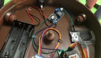Вращающийся проигрыватель проигрывателей с интерфейсом ES.. 4