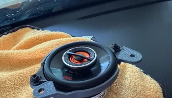 Toyota 4Runner 5-го поколения - крепления 3,5-дюймовых ди...