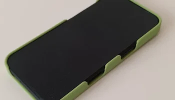 Apple iPhone 17 Pro - крышка шестиугольного дизайна... 2