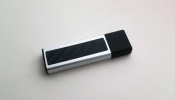 Крышка USB-флеш-накопителя 1