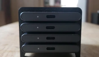 Док-станция для Samsung T7 с 4 отсеками 1