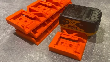 Держатель аккумулятора Dewalt