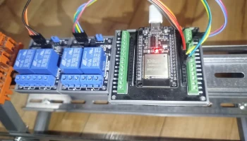 ESP32 + крепления для двойной релейной платы........ 7