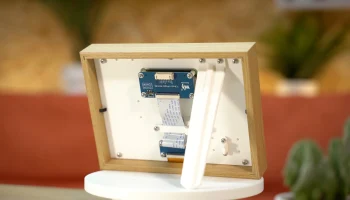 Создайте ЦВЕТНУЮ ПАНЕЛЬ E-INK - Погода | Календарь | Фотогра 1