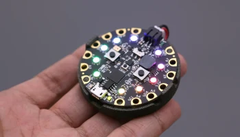 Крепление Circuit Playground Express Snap Fit 2