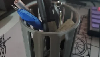 Pen Holder 1