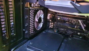Вентилятор графического процессора CoolerMaster H500P...... 5