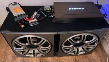 Разъем питания сервера для CAR-HIFI