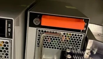 Легкие сани для передвижения по ледяному доку....... 2