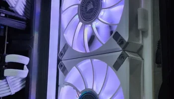 Адаптер/кожух вентилятора Hyte Y60 3x120 мм...... 1