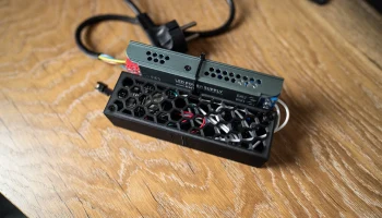 Корпус WLED для ESP32 и платы регулирования напряжения..... 2