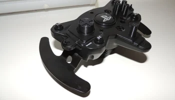 Удлиненные кнопки на руле Thrustmaster T300 RS...... 3