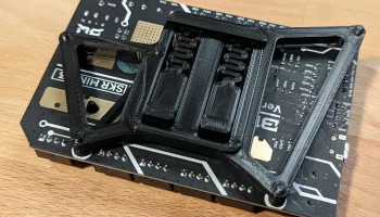 Зажим и прокладки для крепления на DIN-рейку SKR Mini E3 ..