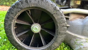 Колпак ступицы газонокосилки Honda (модель HRB 475)......... 3
