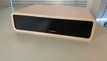 Портативный жесткий диск IBM PC XT в стиле ретро...... 2