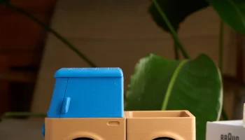 Симпатичная игрушечная машинка с надстройкой-копилкой - с... 4