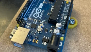 Крепление для стойки/прототипа Arduino UNO............ 1