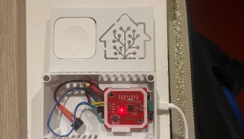 Устройство чтения тегов Bo&icirc;tier ESP32 NFC........ 1