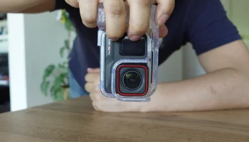 Все в одном - Insta360 Ace Pro Grip 4
