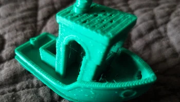 Равный успех выглядит как провал 3D Benchy...... 2