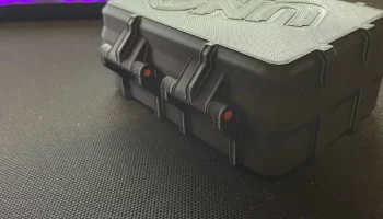 Rugged Box - замена штифтовых винтов для печати........ 3