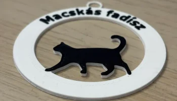 Macsk&aacute;s fad&iacute;sz - Деревянное украшение на кошачью тематику.. 2