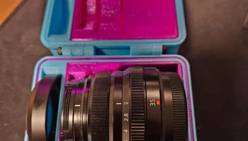 Прочный бокс Fujinon XF 35mm F/2 WR