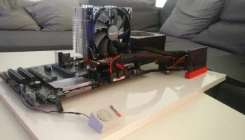 Крепление для ПК ATX Крепление для ПК ATX